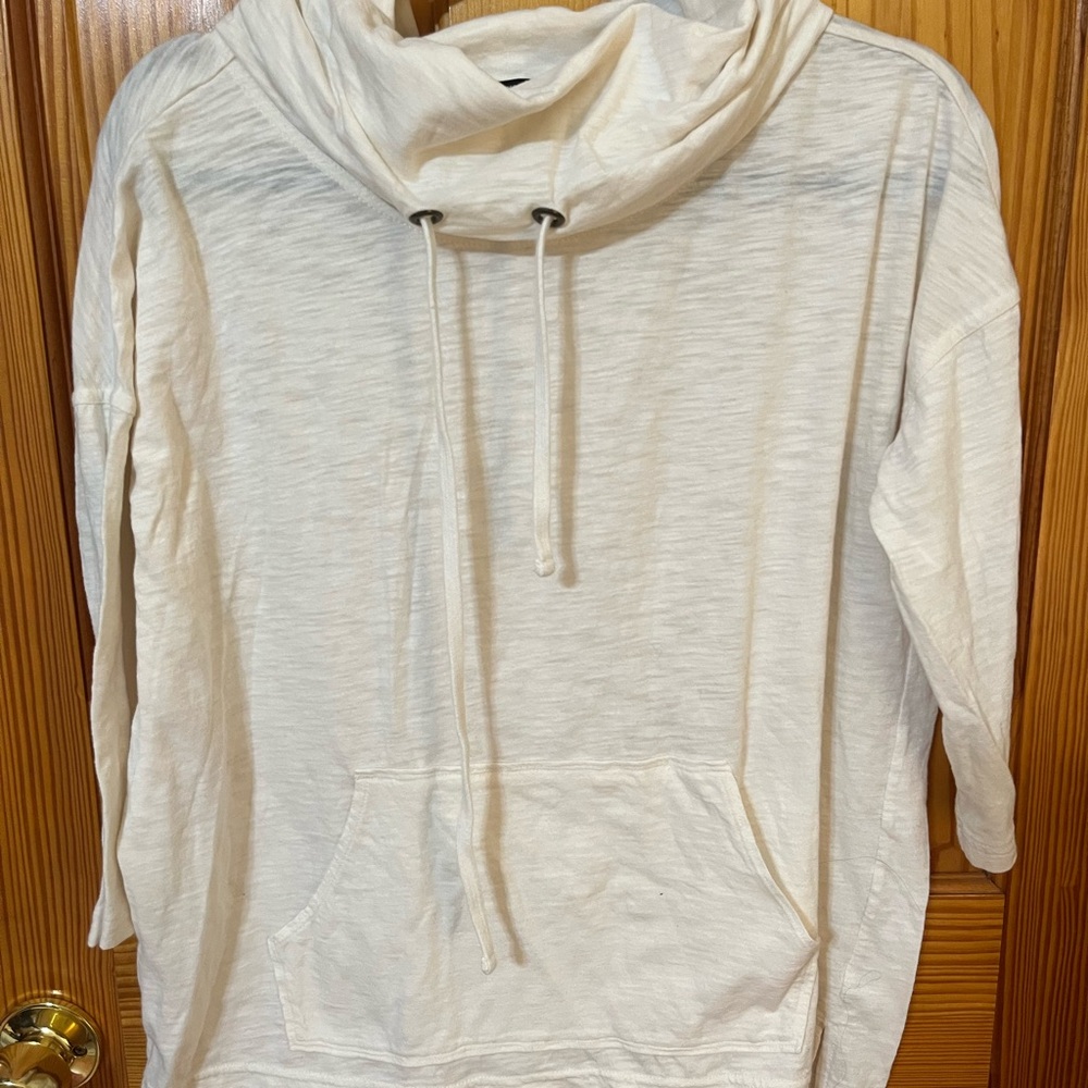 Cozy White Hoodie with Drawstring - Picture 2 of 6